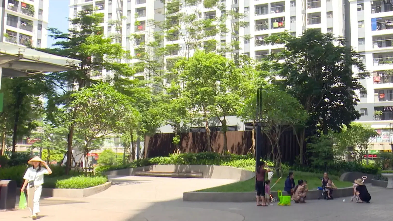 Không đủ điều kiện NƠXH, khó mua nổi nhà thương mại